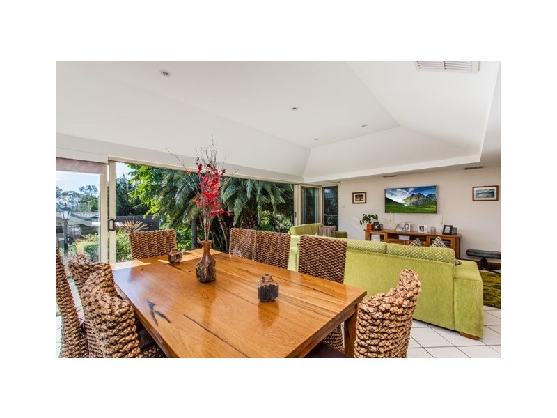 33 Hill Street, Gooseberry Hill WA 6076