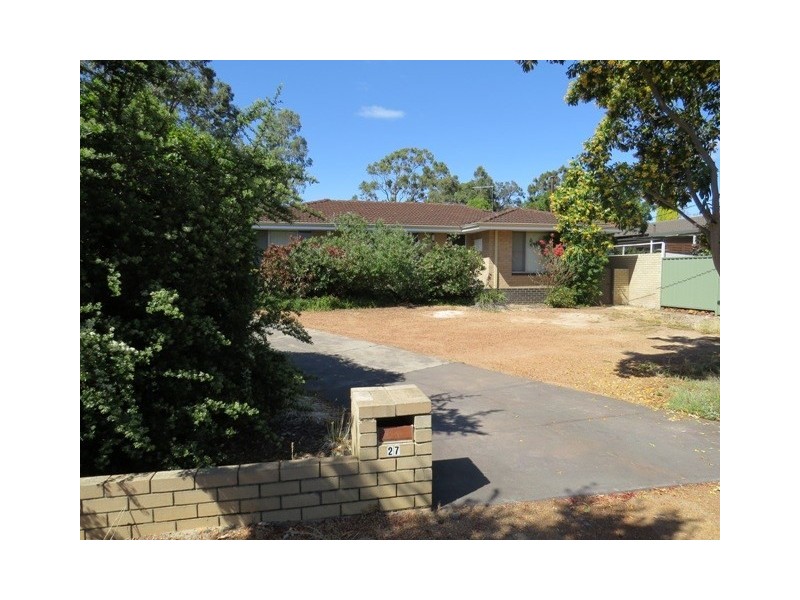 27 Temby Avenue, Kalamunda WA 6076