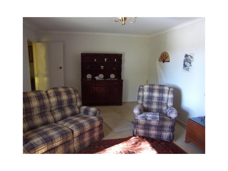 14 Cameron Close, Lesmurdie WA 6076