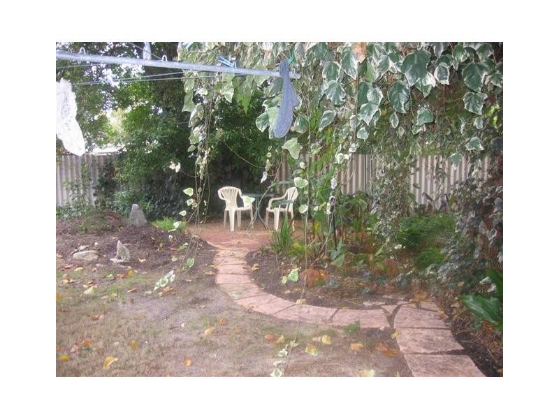 14 Cameron Close, Lesmurdie WA 6076