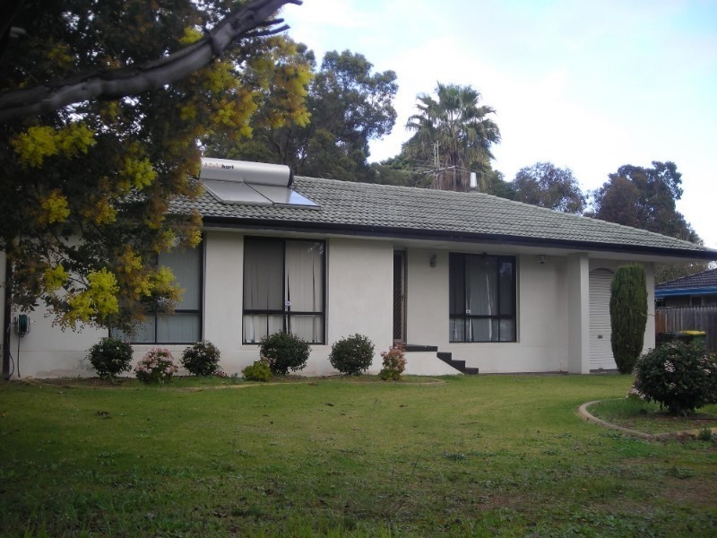 185 Gooseberry Hill Road, Maida Vale WA 6057