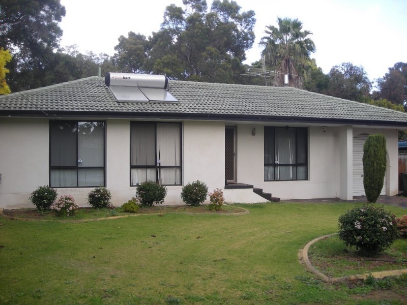 185 Gooseberry Hill Road, Maida Vale WA 6057