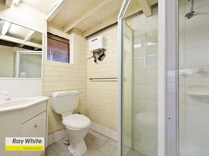 98 Peet Road, Roleystone WA 6111