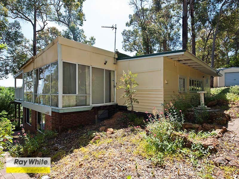 98 Peet Road, Roleystone WA 6111