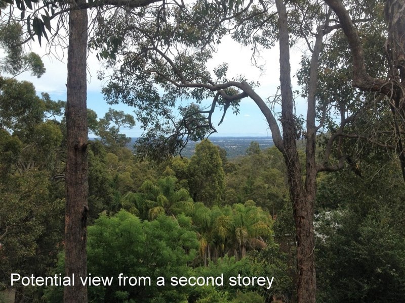 98 Peet Road, Roleystone WA 6111