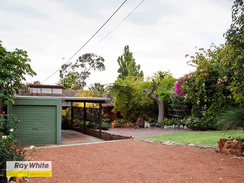 6 Lascelles Parade, Gooseberry Hill WA 6076