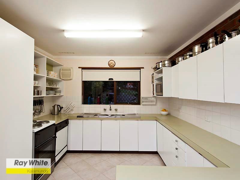 6 Lascelles Parade, Gooseberry Hill WA 6076