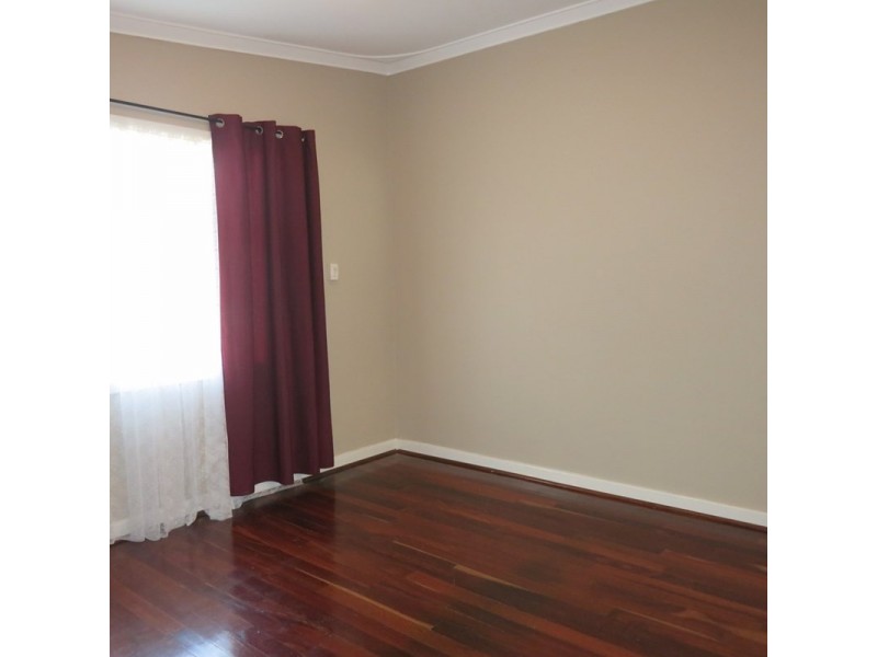 20 Kathleen Close, Maida Vale WA 6057