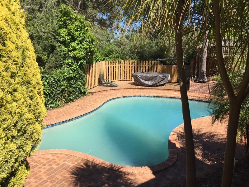 18 Davies Crescent, Gooseberry Hill WA 6076