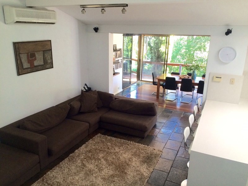 18 Davies Crescent, Gooseberry Hill WA 6076