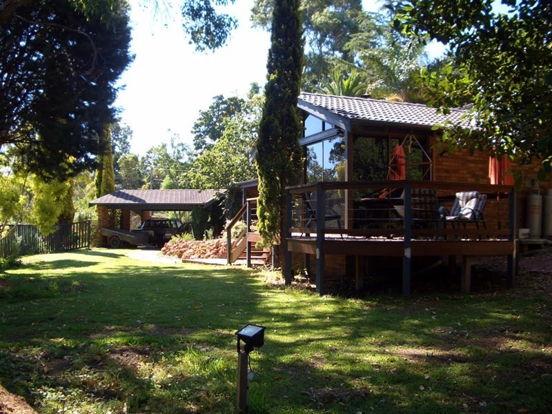 18 Davies Crescent, Gooseberry Hill WA 6076