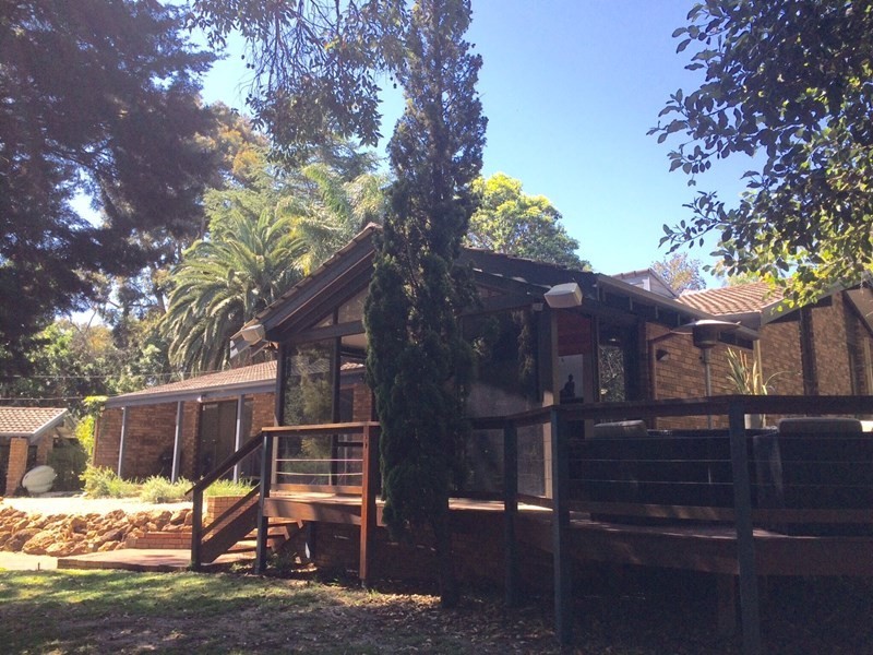 18 Davies Crescent, Gooseberry Hill WA 6076