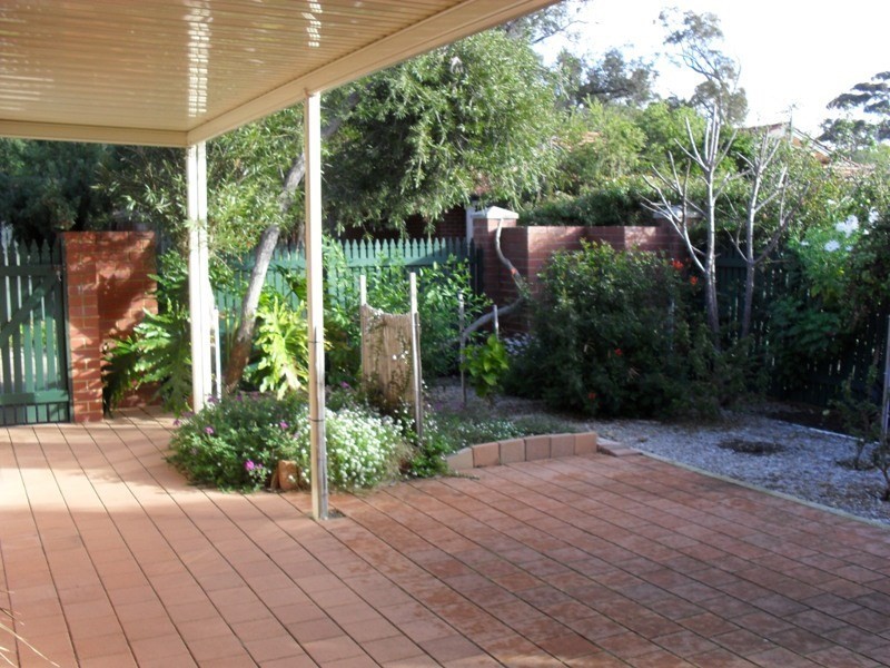 1/31 Railway Road, Kalamunda WA 6076