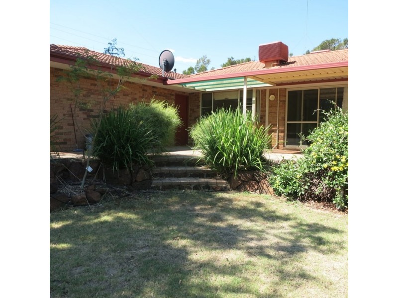 19 Grove Road, Walliston WA 6076