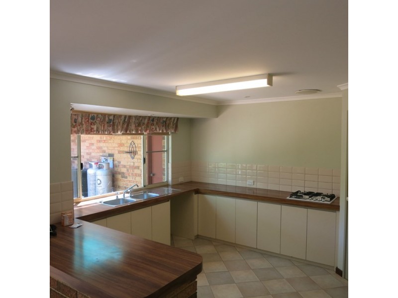 19 Grove Road, Walliston WA 6076