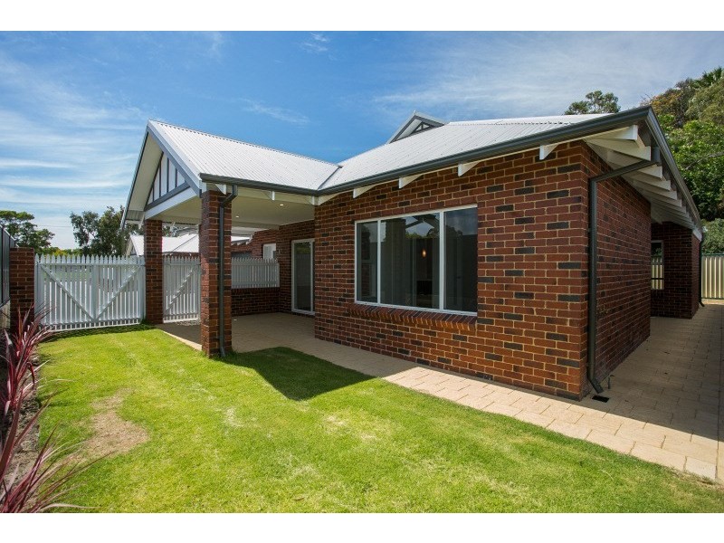 2/60 Whitfield Street, Bassendean WA 6054