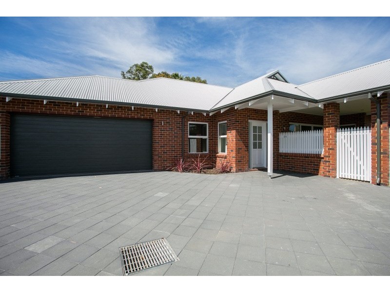 2/60 Whitfield Street, Bassendean WA 6054