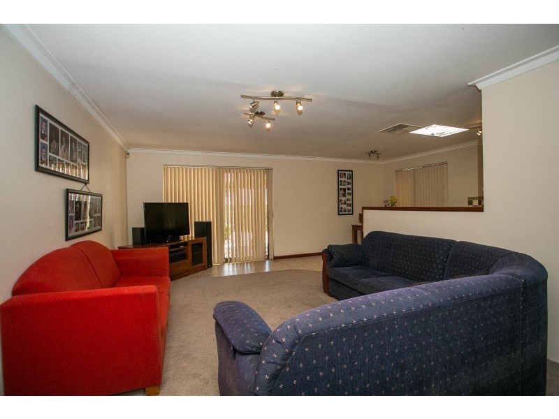 31 Cotherstone Road, Kalamunda WA 6076