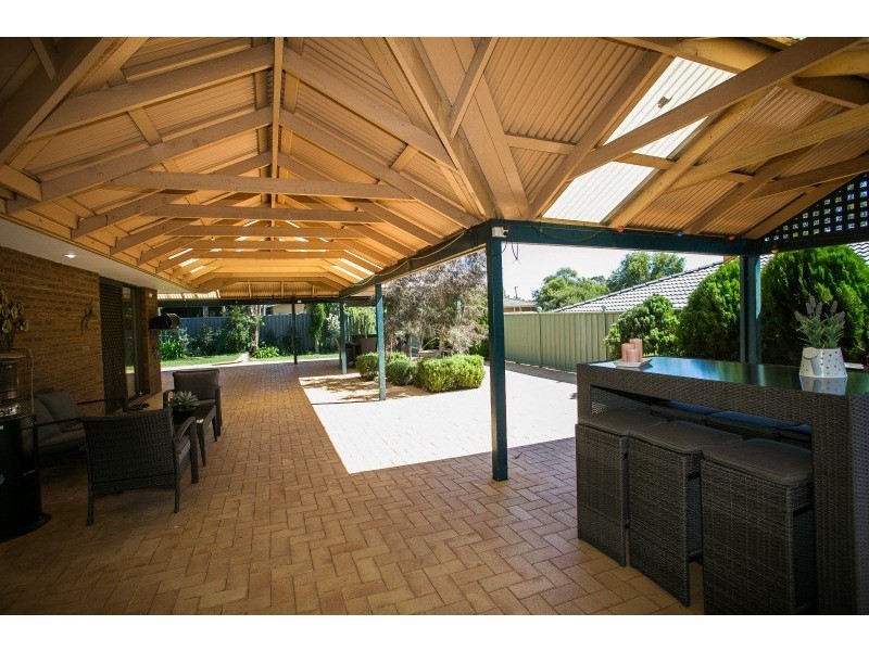 31 Cotherstone Road, Kalamunda WA 6076