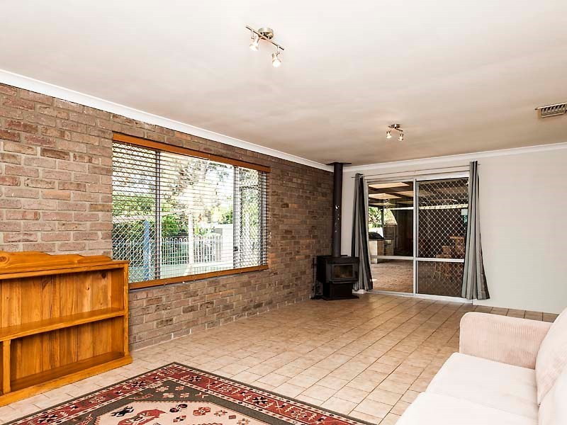 210 Maida Vale Road, High Wycombe WA 6057