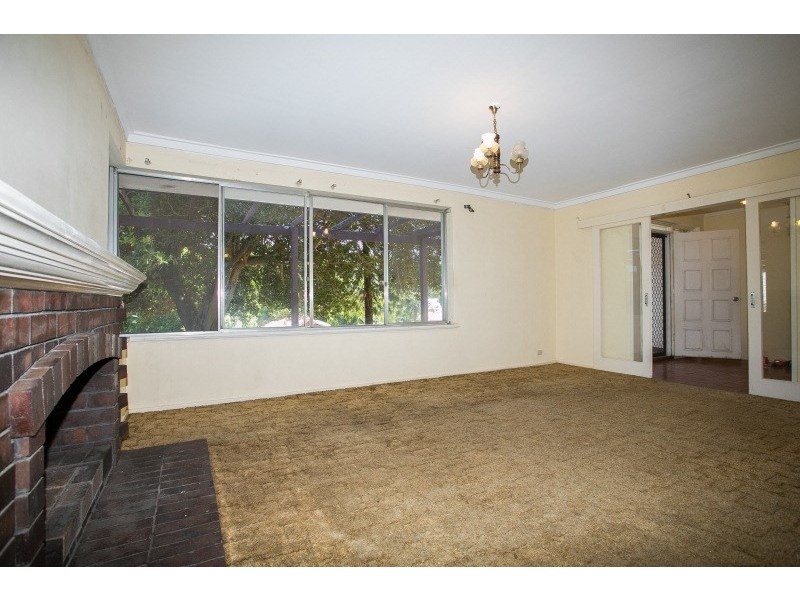 157 Orange Valley Road, Kalamunda WA 6076