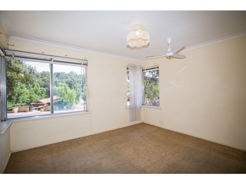 157 Orange Valley Road, Kalamunda WA 6076