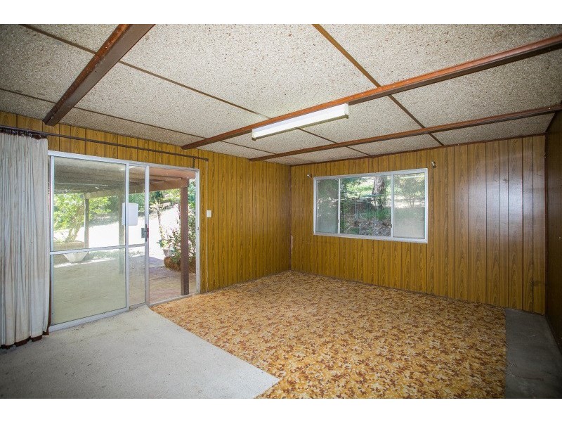 157 Orange Valley Road, Kalamunda WA 6076