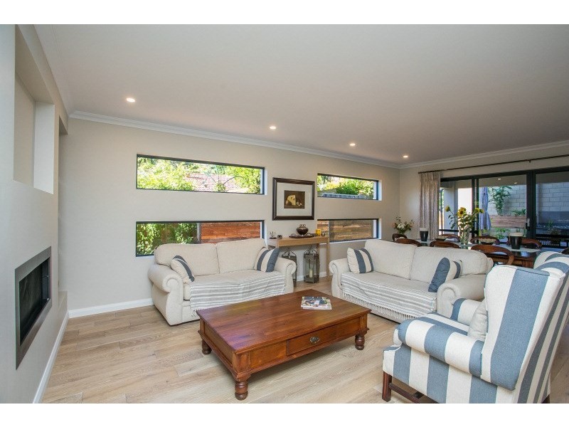 4/18 Heath Road, Kalamunda WA 6076