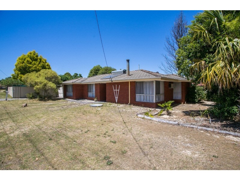 2 Umina Street, High Wycombe WA 6057