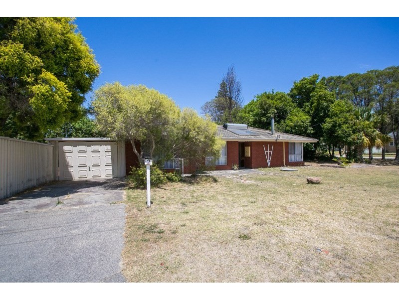 2 Umina Street, High Wycombe WA 6057