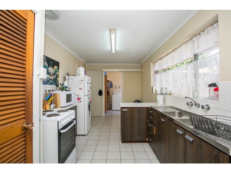 2 Umina Street, High Wycombe WA 6057