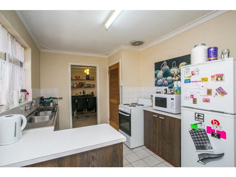 2 Umina Street, High Wycombe WA 6057