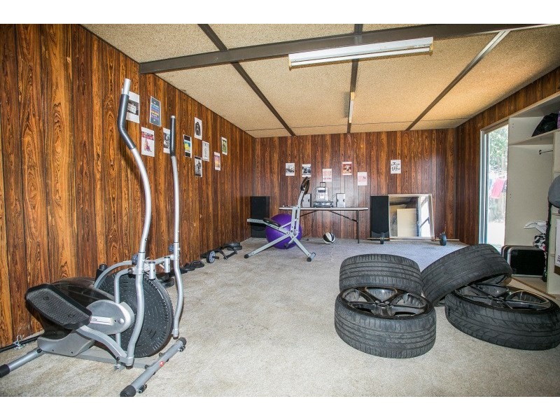 2 Umina Street, High Wycombe WA 6057