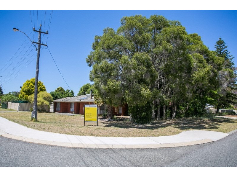 2 Umina Street, High Wycombe WA 6057