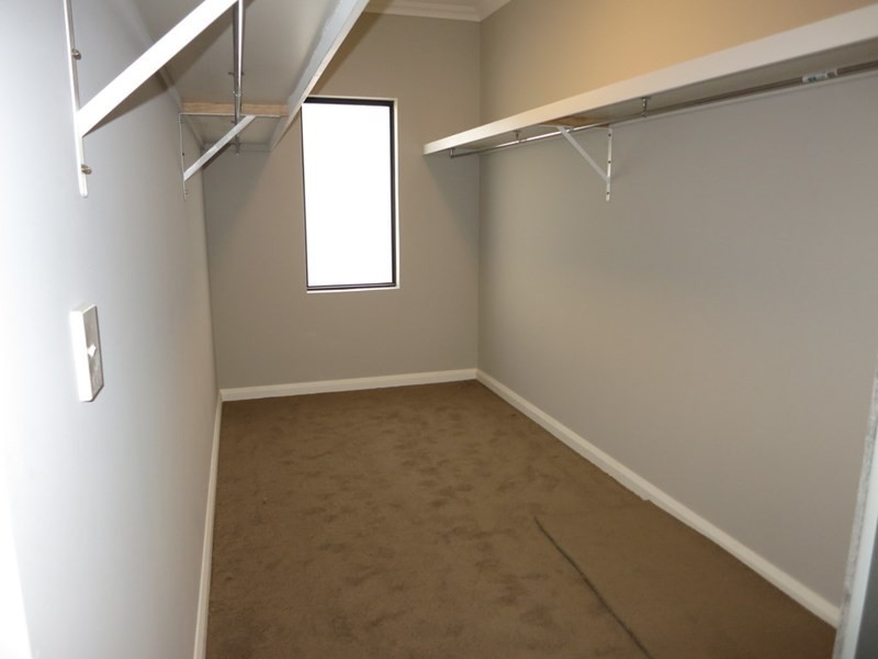 3/18 Heath Road, Kalamunda WA 6076
