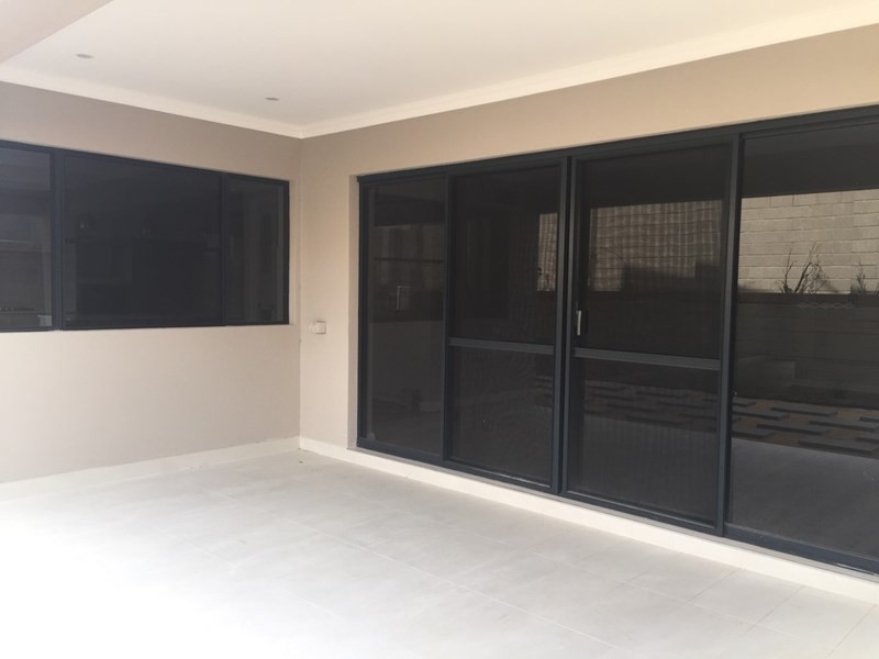 3/18 Heath Road, Kalamunda WA 6076