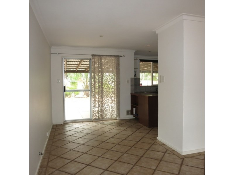 22 Landers Road, Lesmurdie WA 6076