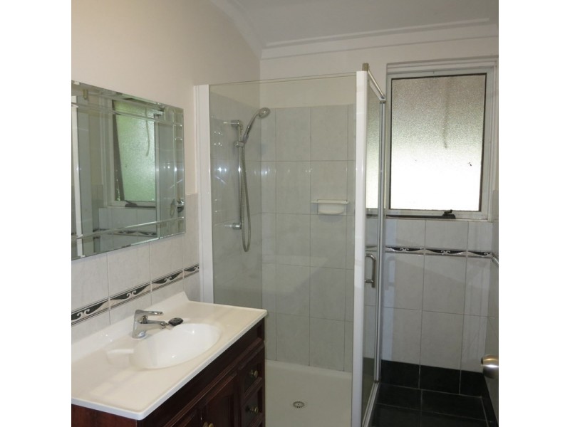 22 Landers Road, Lesmurdie WA 6076