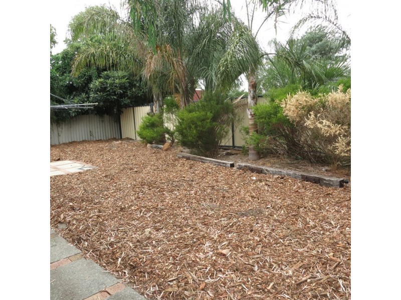 22 Landers Road, Lesmurdie WA 6076