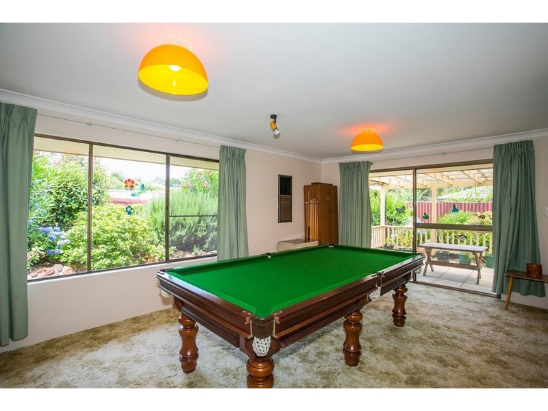 13 Booligal Street, Lesmurdie WA 6076