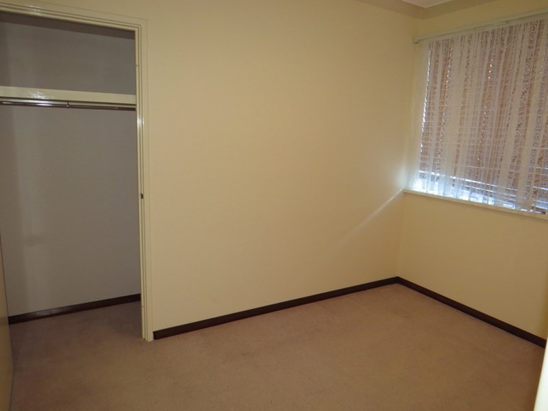 5 Raymond Road, Walliston WA 6076