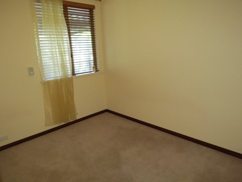 5 Raymond Road, Walliston WA 6076