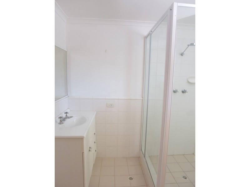 10 Chislehurst Road, Lesmurdie WA 6076