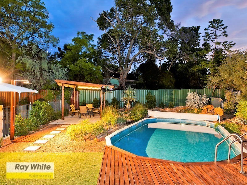 161 Railway Road, Gooseberry Hill WA 6076