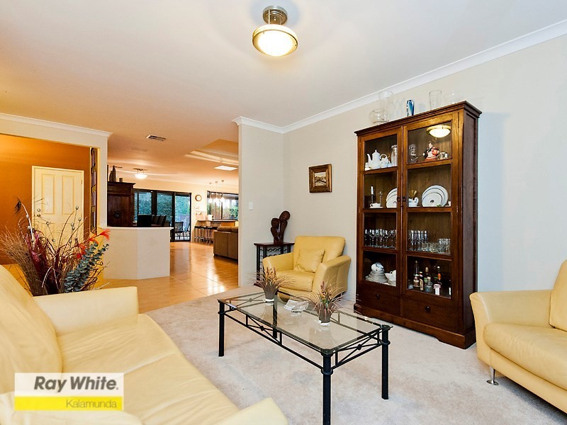 161 Railway Road, Gooseberry Hill WA 6076