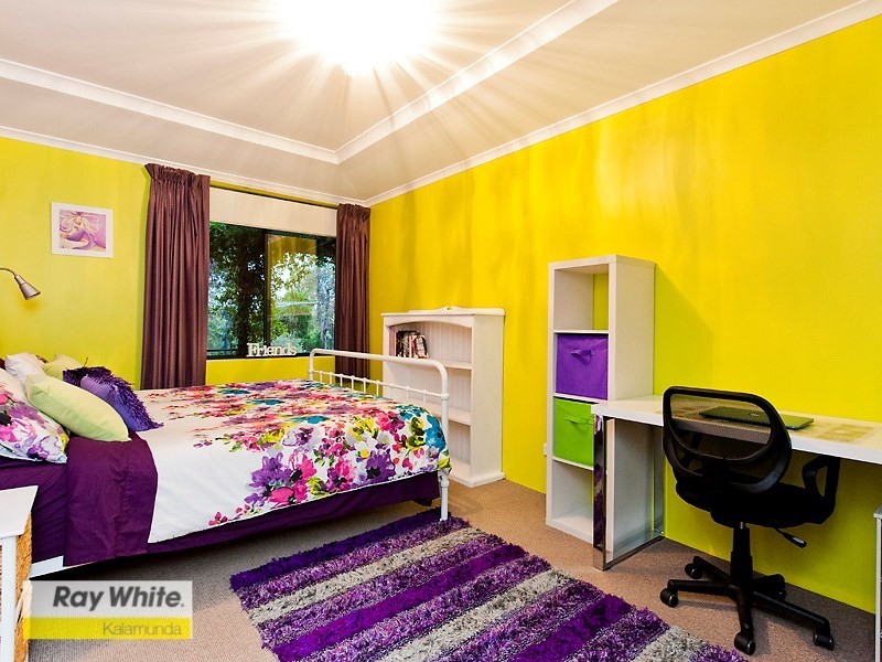 161 Railway Road, Gooseberry Hill WA 6076