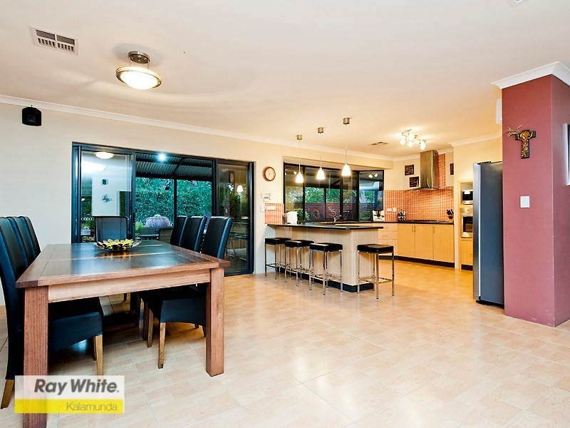 161 Railway Road, Gooseberry Hill WA 6076