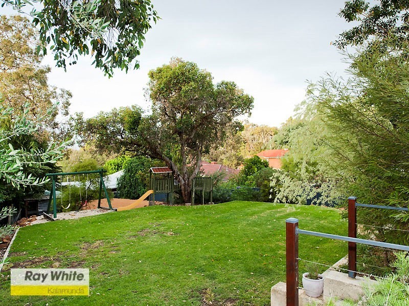 161 Railway Road, Gooseberry Hill WA 6076