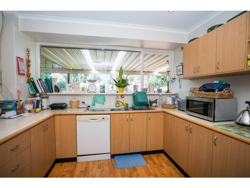 76 Temby Avenue, Kalamunda WA 6076