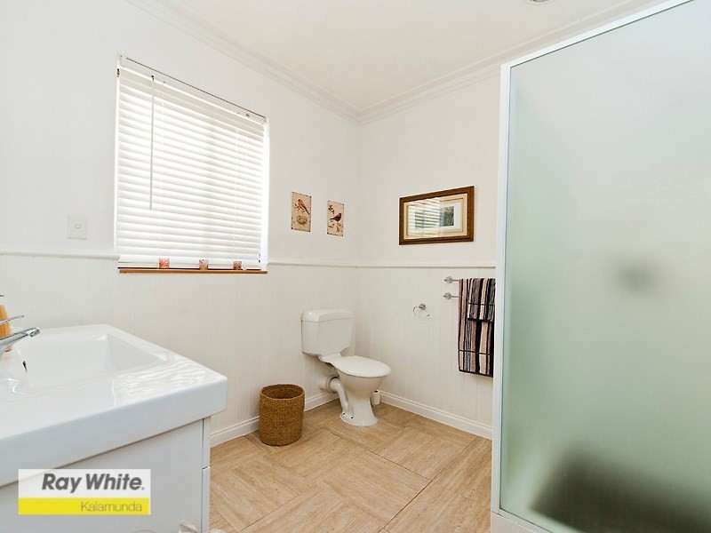 10 Salicina Garden, Roleystone WA 6111